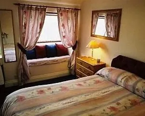 https://the-lynton-guest-house.yorkshirehotels.net